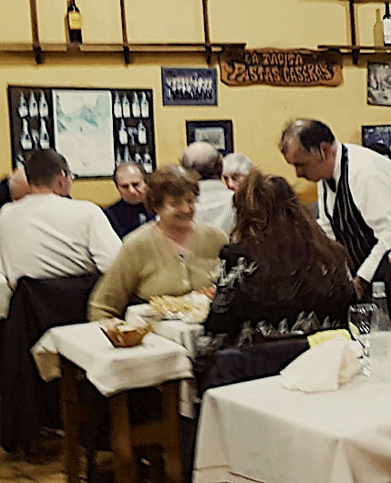 Mozo en el Bodegón