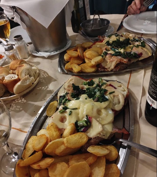 Plato de comida en Congreso